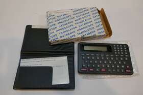 38137 Berlitz 3818 / 7 Language Translator/ Calculator/ Horoscope/ Currency Convertor