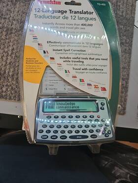 Tg-450 Franklin Tg450 12 Language Translator With Case Works Perfectly