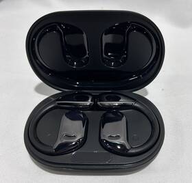 Merryking 912345678902 Ai Voice Translator Earbuds 74 Languages And 144 Dialects Model M75 Black Led