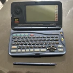 Kim Tu Dien GD100V English Vietnamese Chinese Electronic Translator *parts Only*. Fixed Price $20.00.