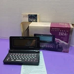 Selectronics EB2000 Bible Niv Version Portable Reader Tested Works. Fixed Price $25.99.