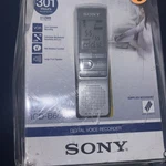 Sony ICD-B600 Digital Voice Recorder 512MB 301 Hours Nib. Fixed Price $41.50.